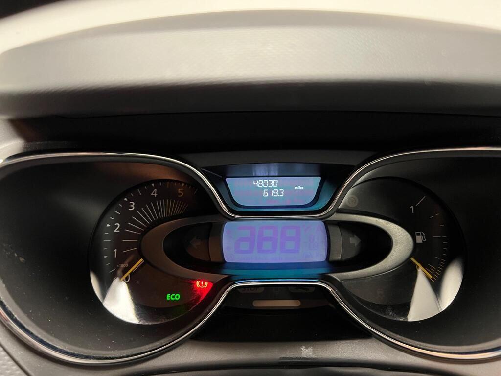 Used Renault Captur 2015 for sale - 76936322: Photo 16