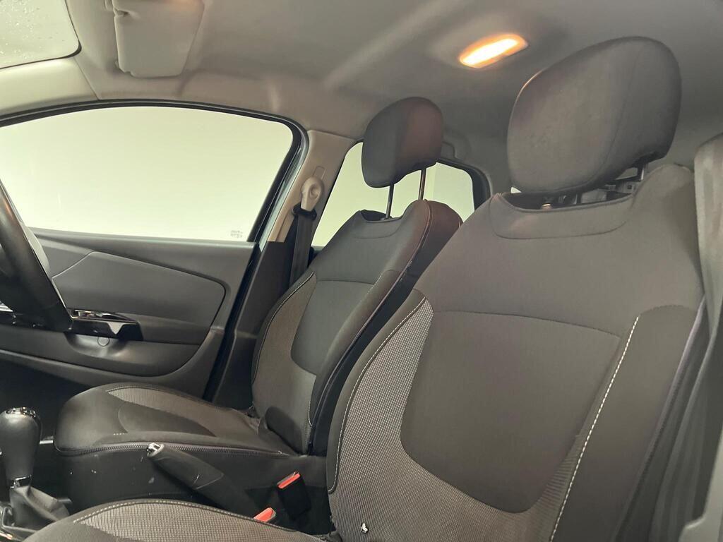 Used Renault Captur 2015 for sale - 76936322: Photo 17