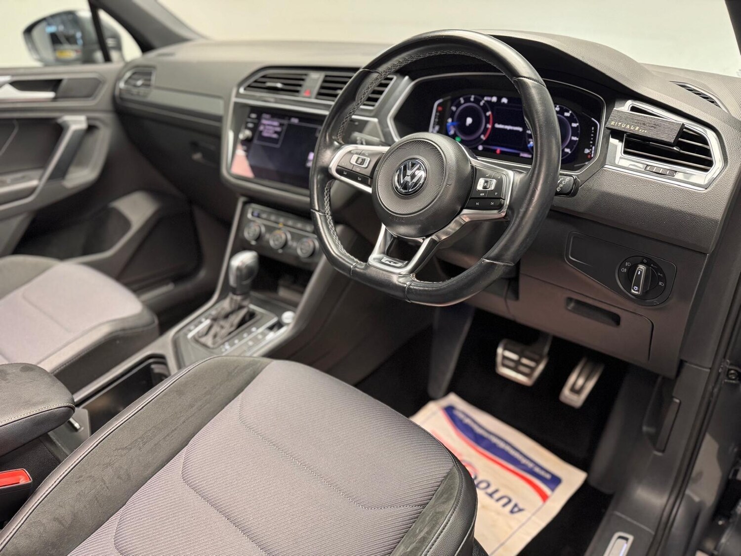 Used Volkswagen Tiguan for sale - 77940713: Photo 20