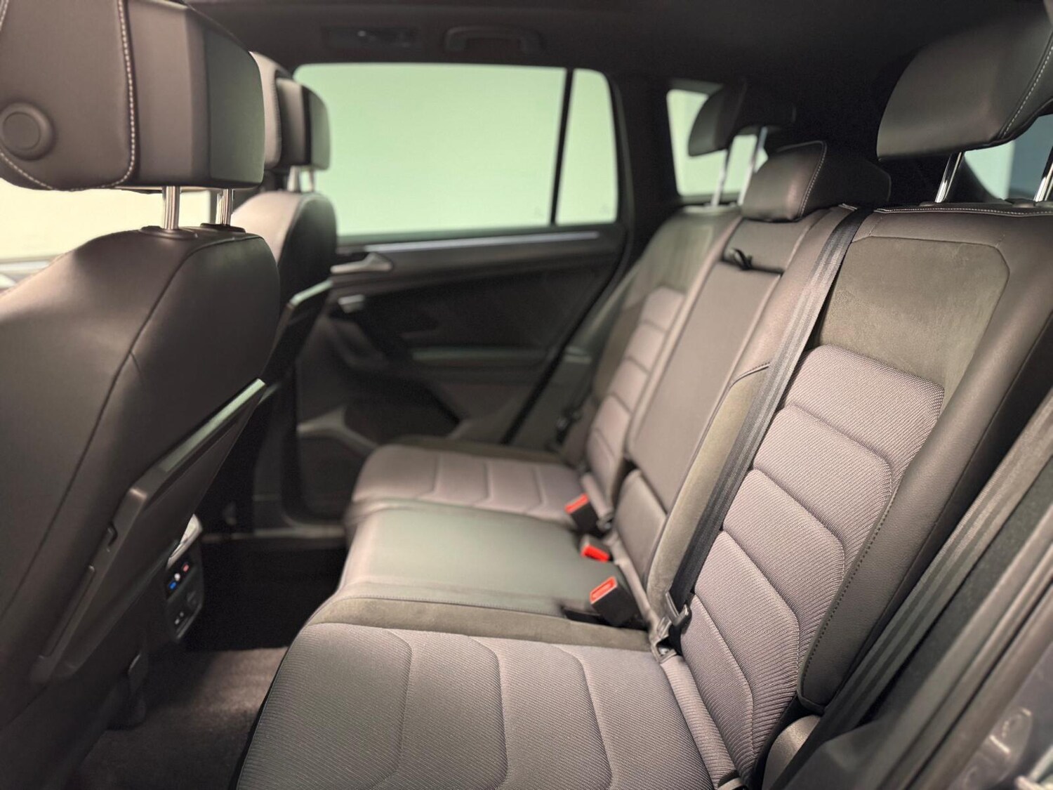 Used Volkswagen Tiguan for sale - 77940713: Photo 24