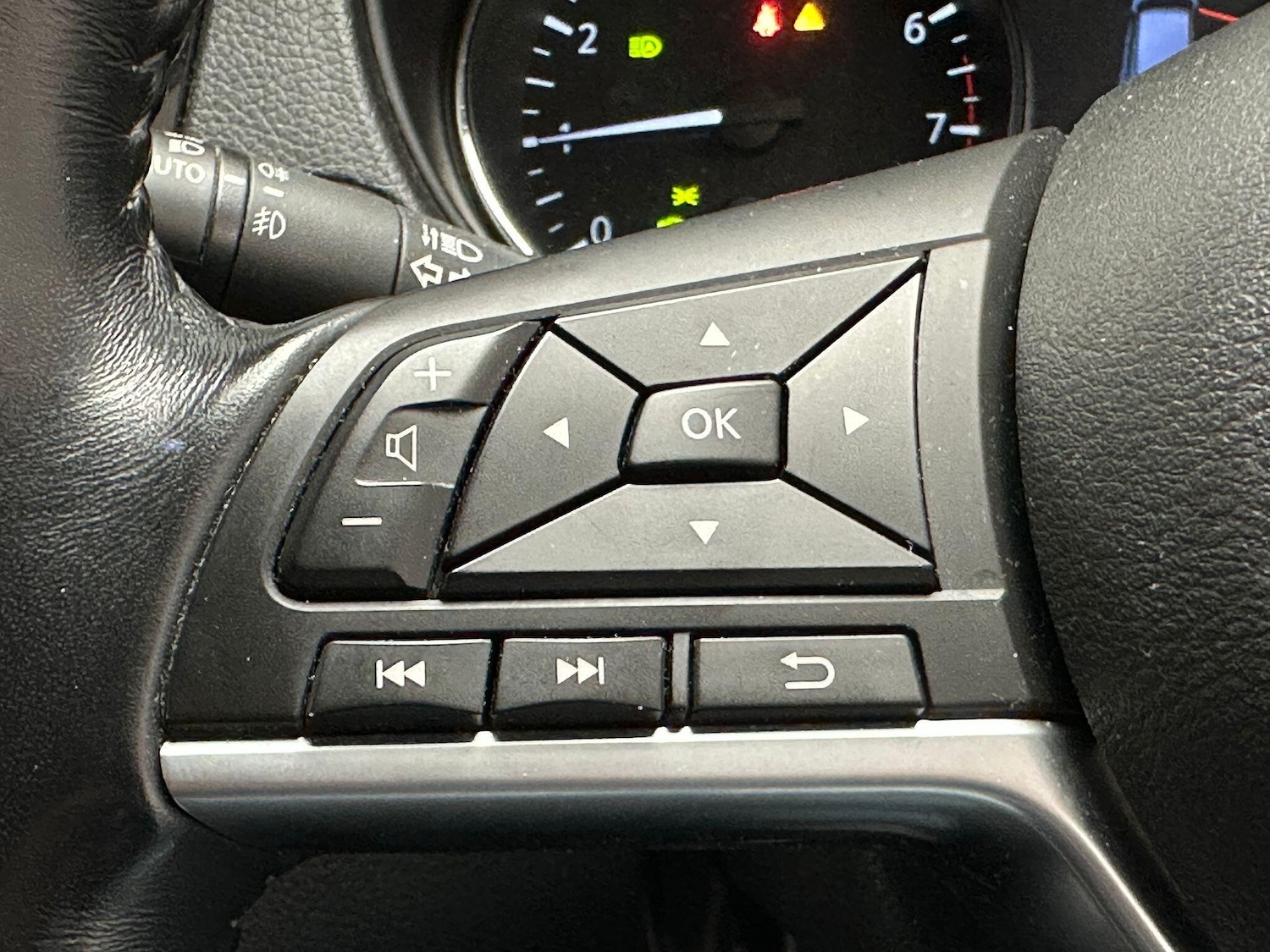 Used Nissan X-Trail 2019 for sale - 76024329: Photo 18