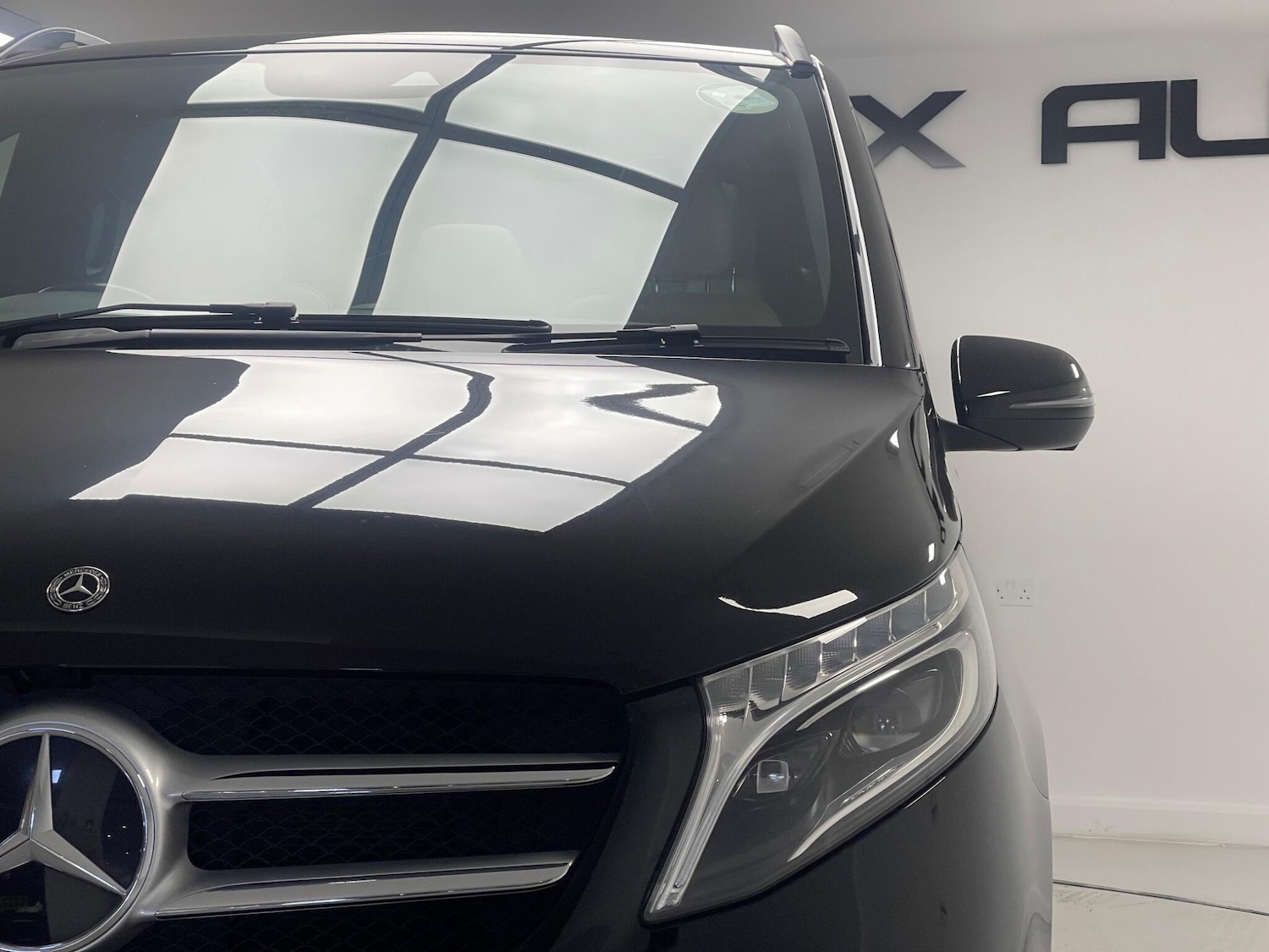 Used Mercedes-Benz V-Class 2020 for sale - 76380759: Photo 38