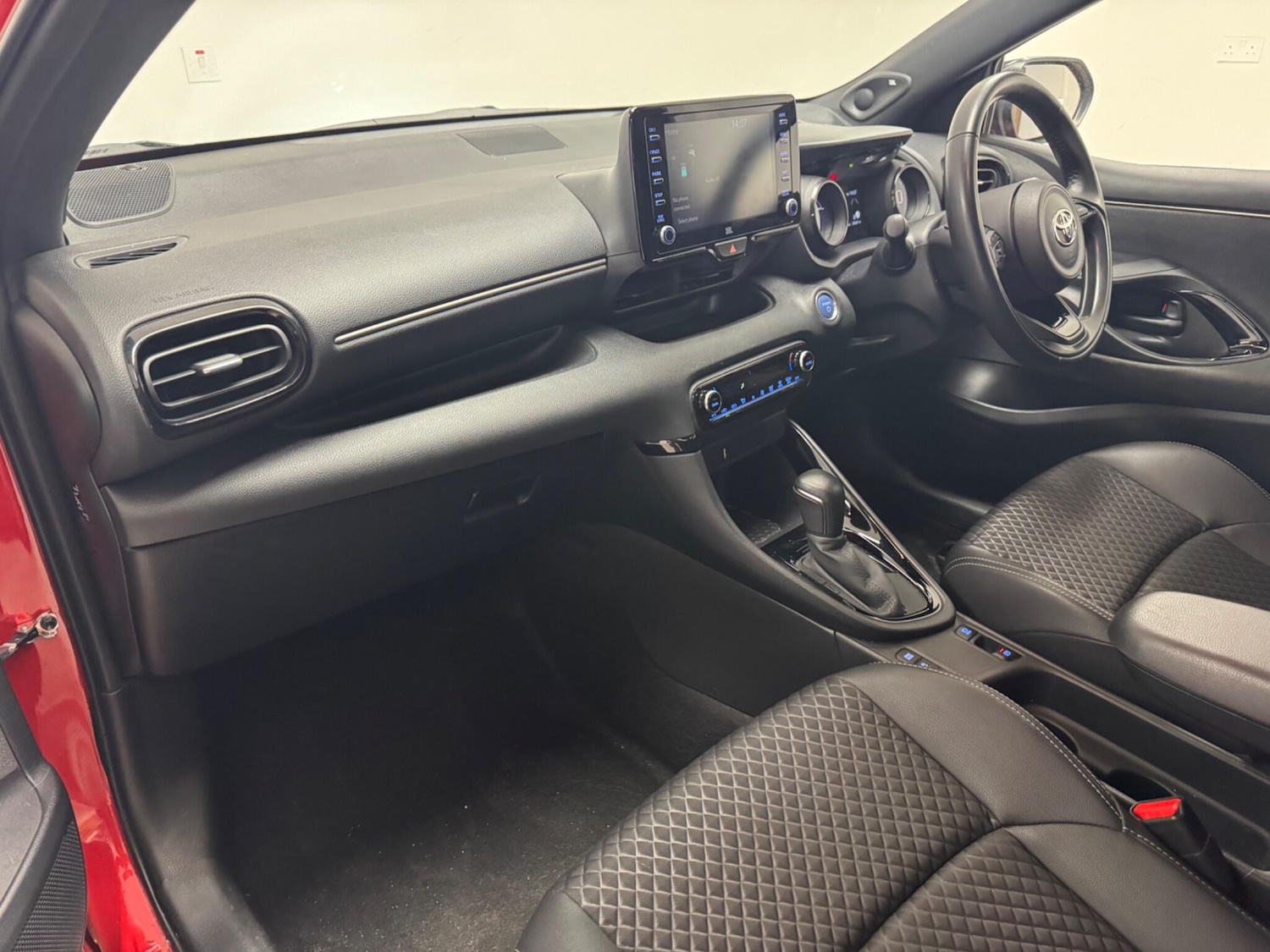 Used Toyota Yaris for sale - 78128240: Photo 12