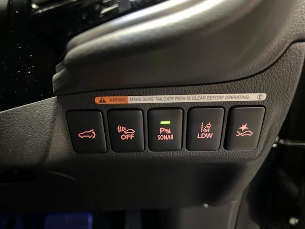 Used Mitsubishi Outlander 2018 for sale - 72803249: Photo 11