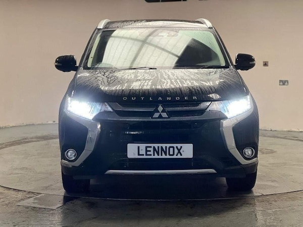 Used Mitsubishi Outlander 2018 for sale - 72803249: Photo 3