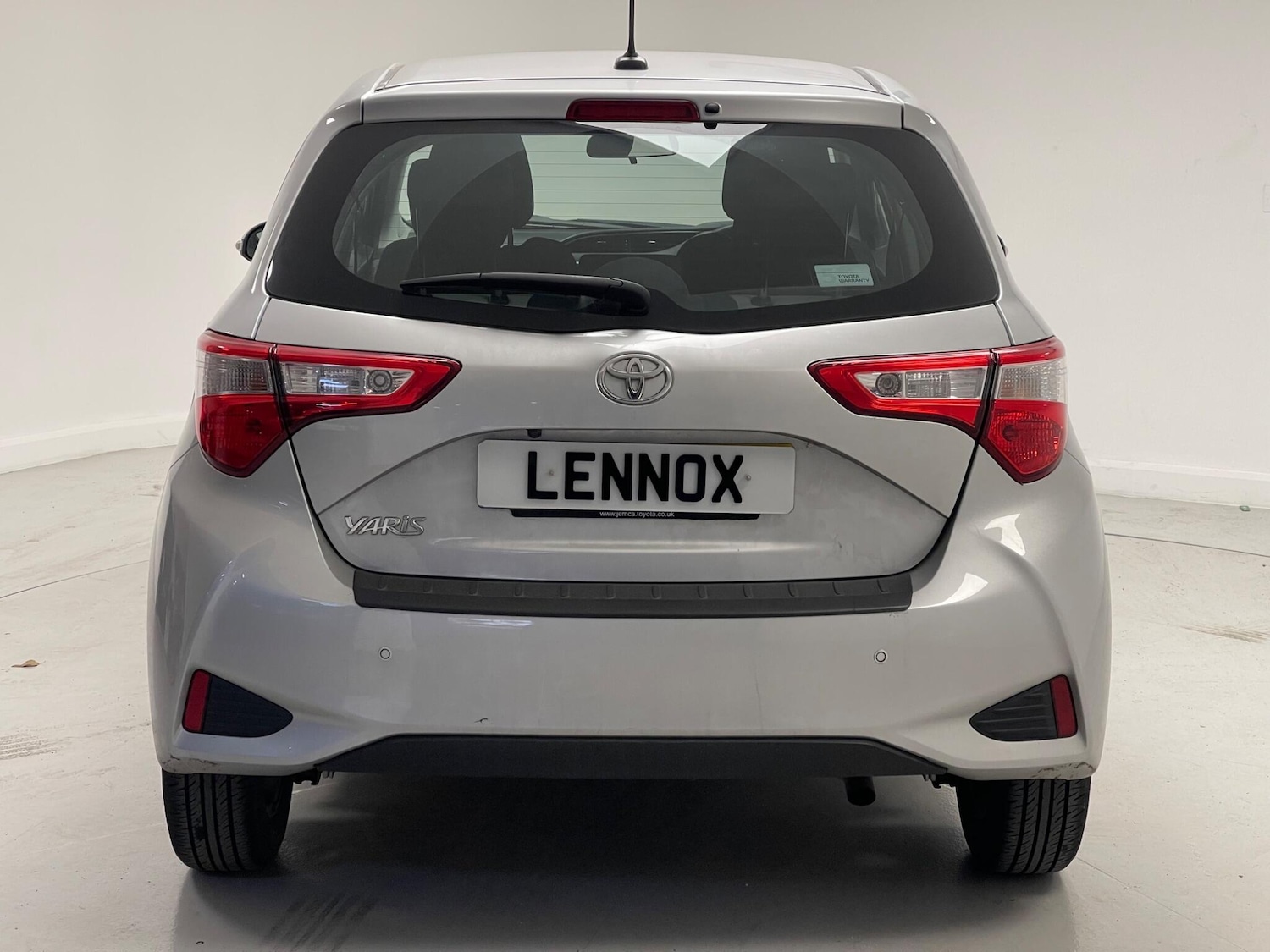 Used Toyota Yaris for sale - 76498670: Photo 5