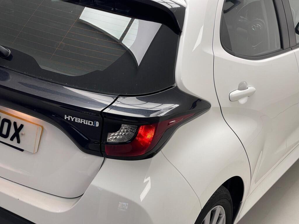 Used Toyota Yaris 2023 for sale - 76850199: Photo 26