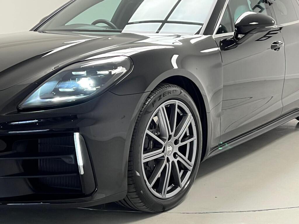 Used Porsche Panamera 2024 for sale - 76926910: Photo 3