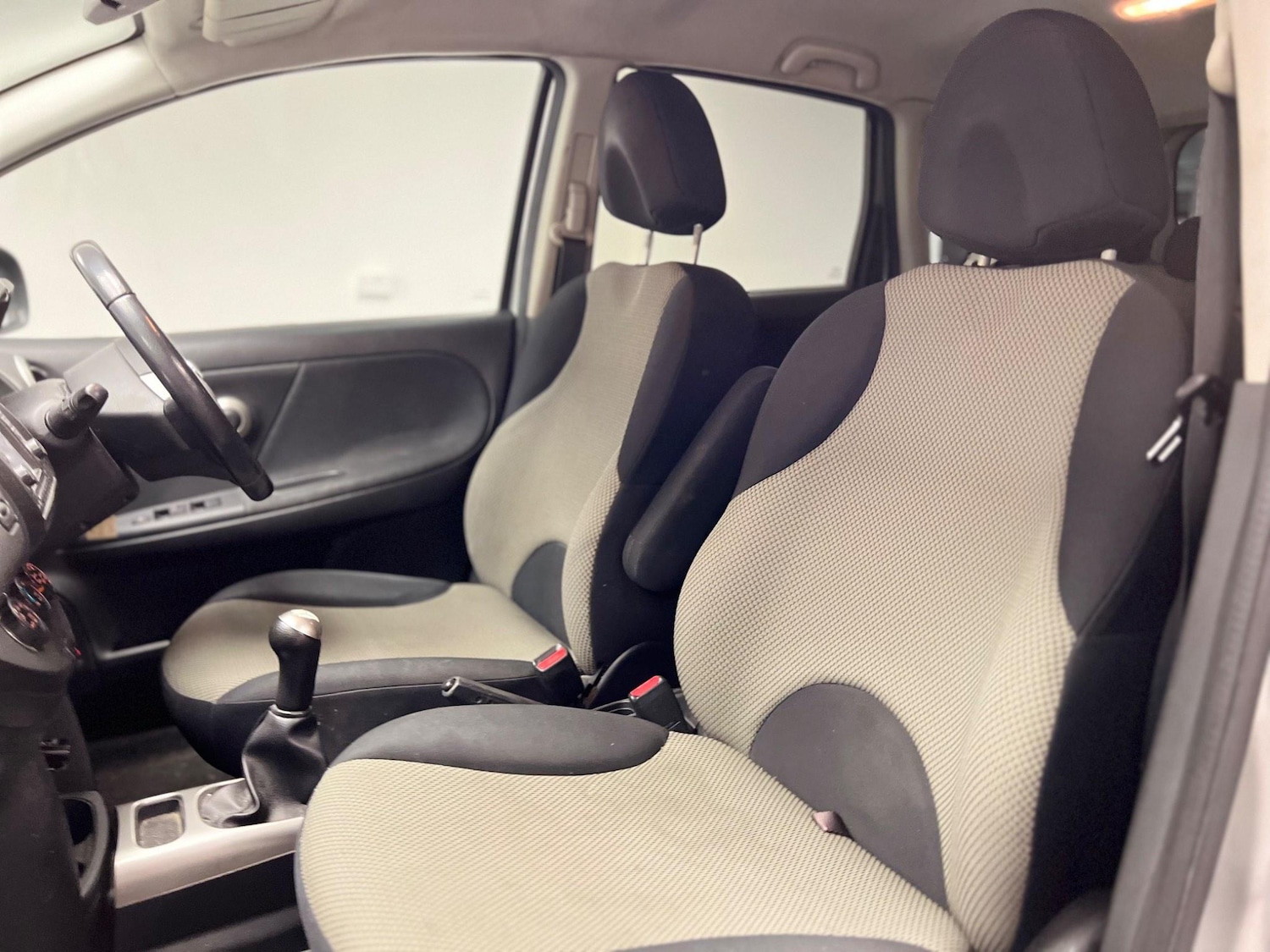 Used Nissan Note 2011 for sale - 77440355: Photo 13