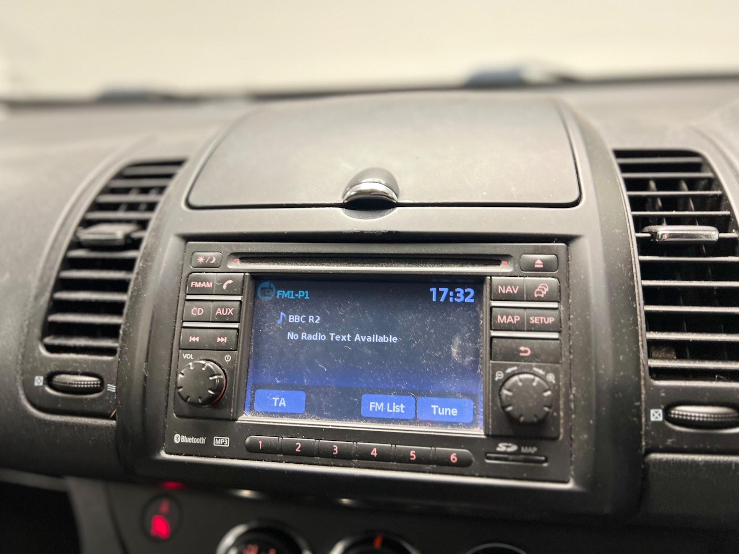 Used Nissan Note 2011 for sale - 77440355: Photo 8