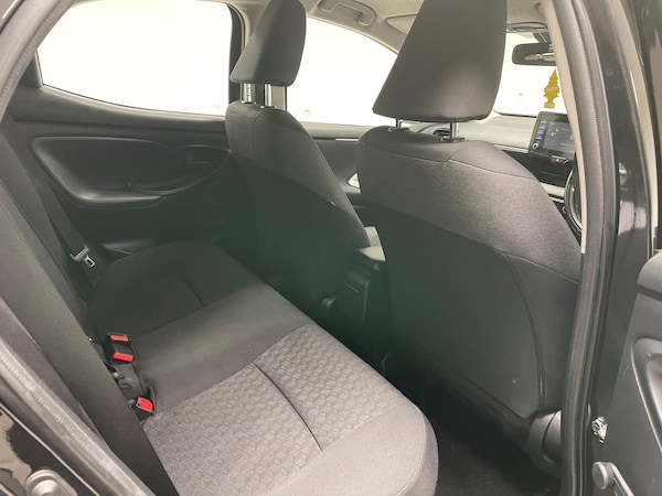 Used Toyota Yaris 2023 for sale - 76214714: Photo 12