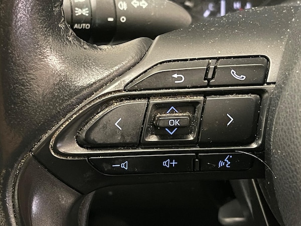 Used Toyota Yaris 2023 for sale - 76214714: Photo 14