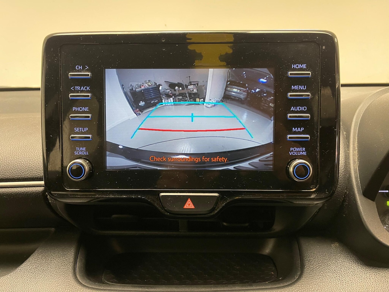 Used Toyota Yaris 2023 for sale - 76214714: Photo 22