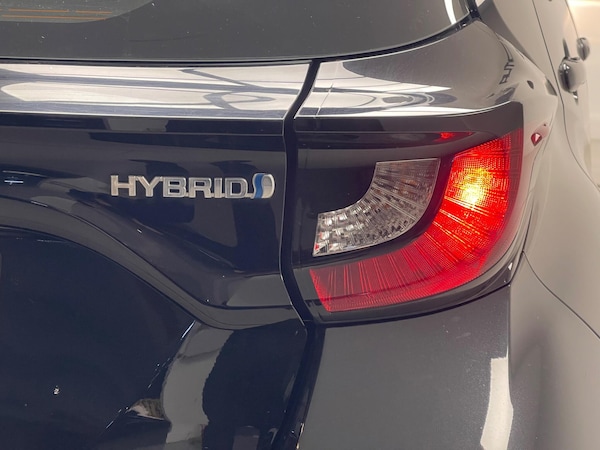 Used Toyota Yaris 2023 for sale - 76214714: Photo 26