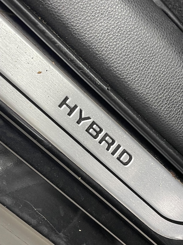 Used Toyota Yaris 2023 for sale - 76214714: Photo 33