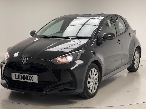 Used Toyota Yaris 2023 for sale - 76214714: Photo 3