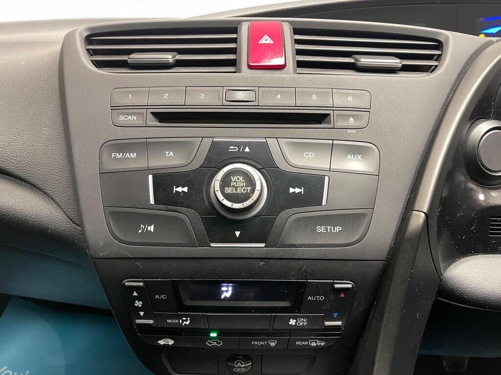 Used Honda Civic 2013 for sale - 77400622: Photo 15