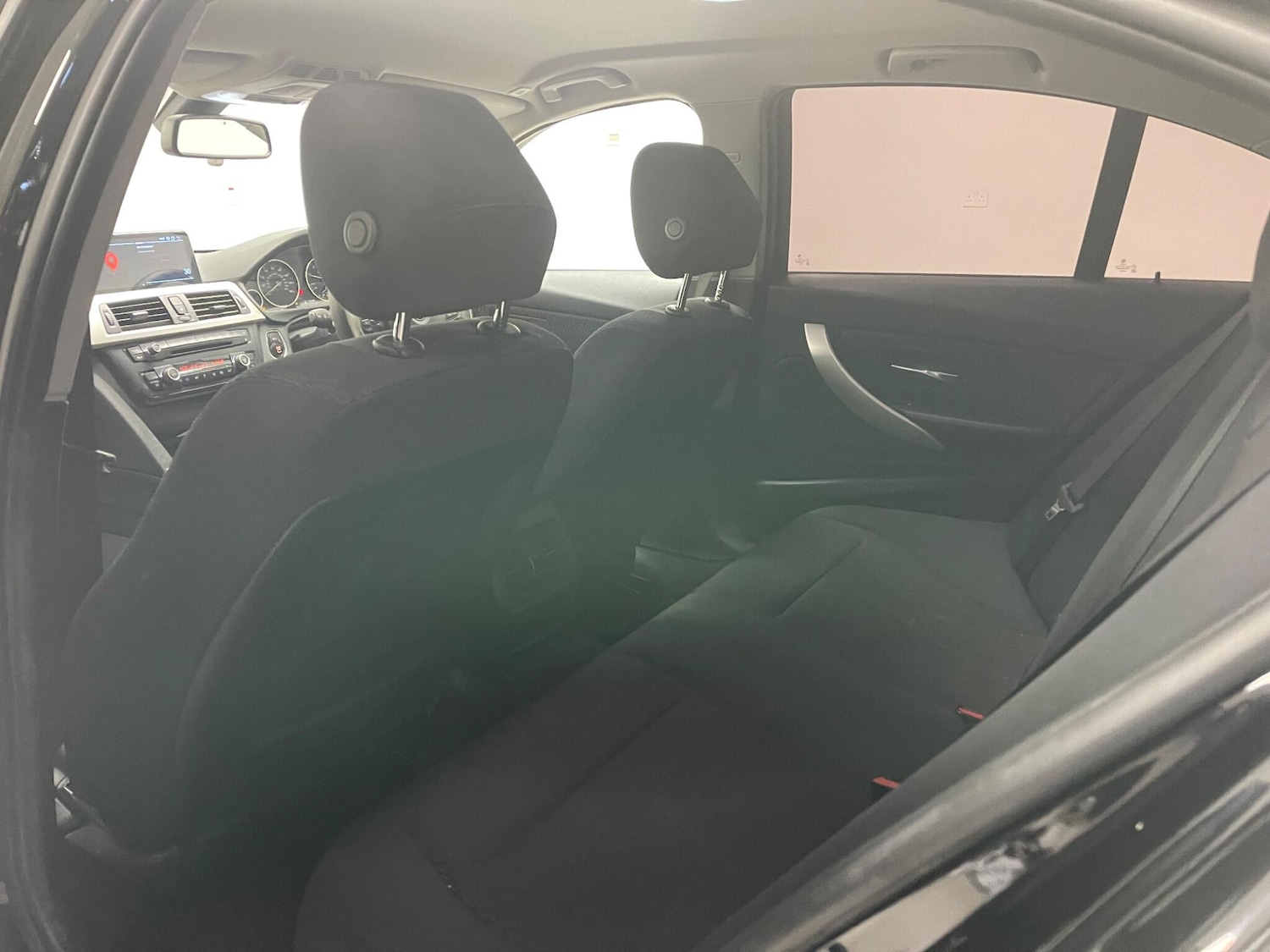 Used BMW 3 Series 2014 for sale - 76457900: Photo 11