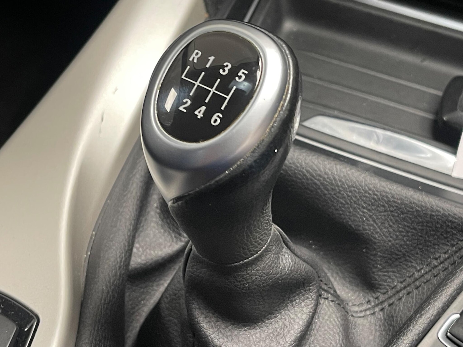 Used BMW 3 Series 2014 for sale - 76457900: Photo 8