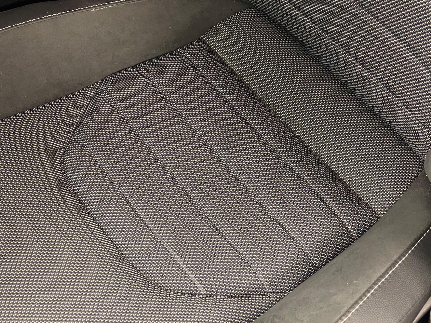 Used Toyota C-HR 2024 for sale - 77511191: Photo 11