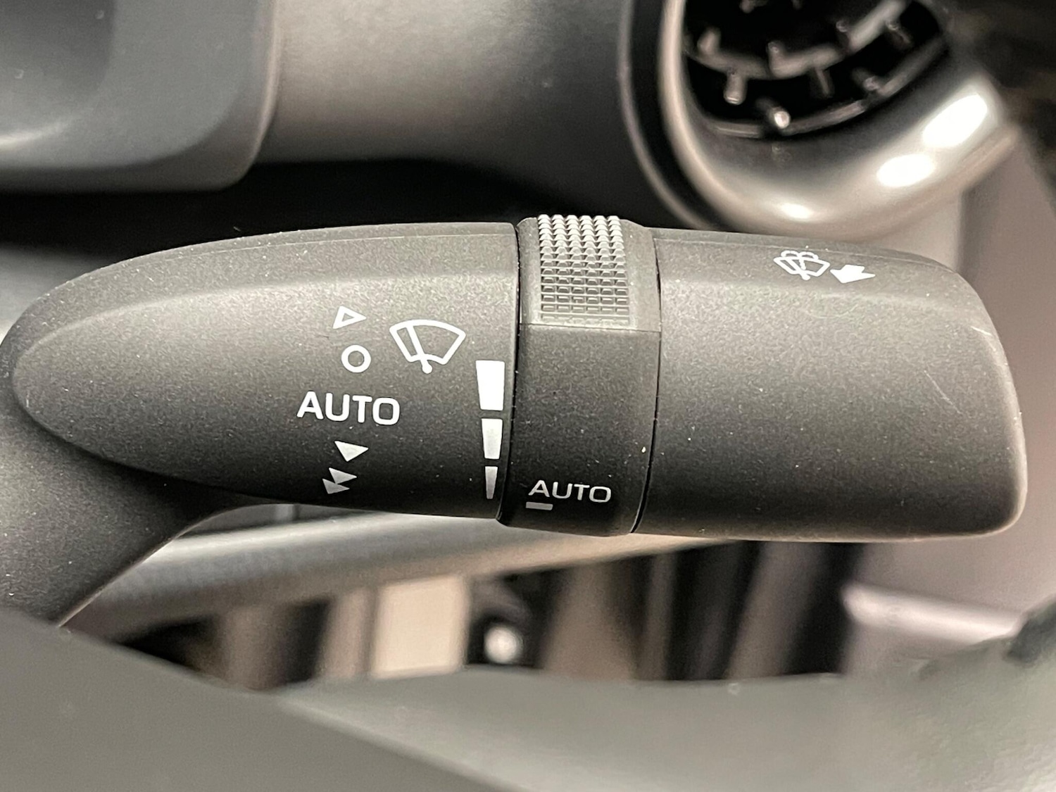 Used Toyota C-HR 2024 for sale - 77511191: Photo 26