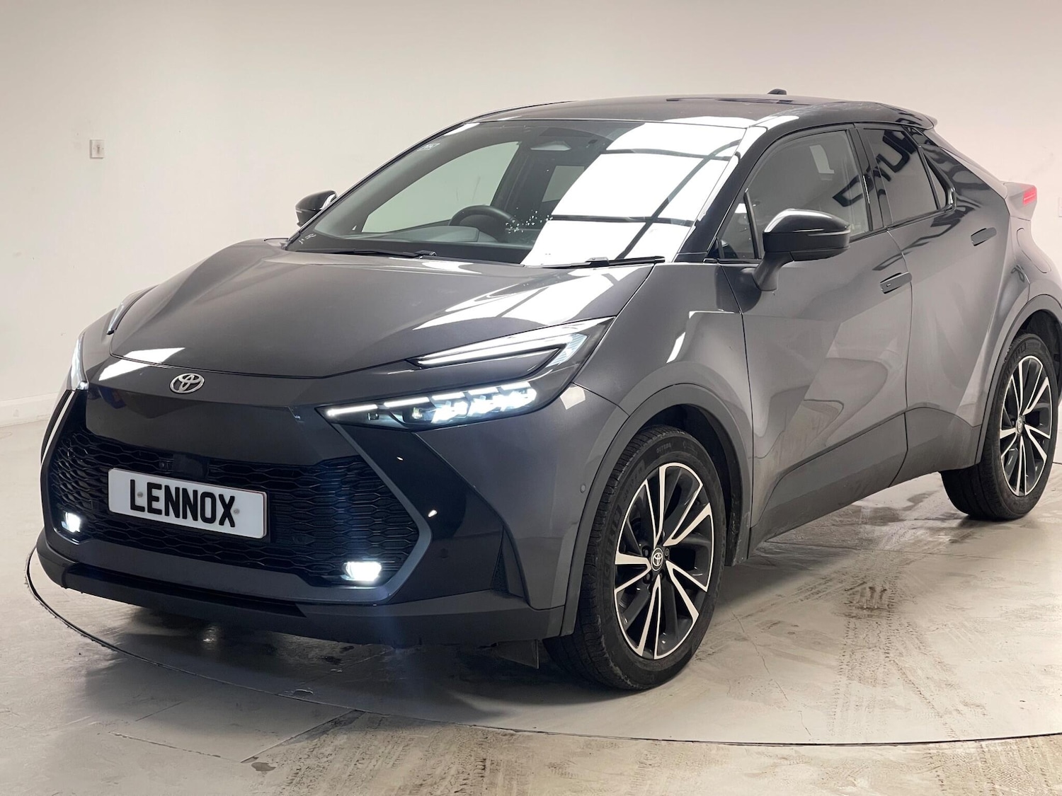 Used Toyota C-HR 2024 for sale - 77511191: Photo 3