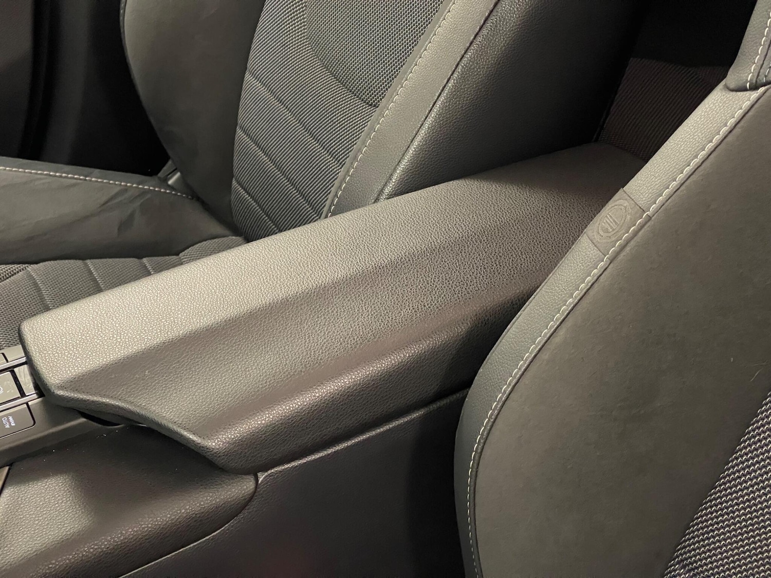 Used Toyota C-HR 2024 for sale - 77511191: Photo 39