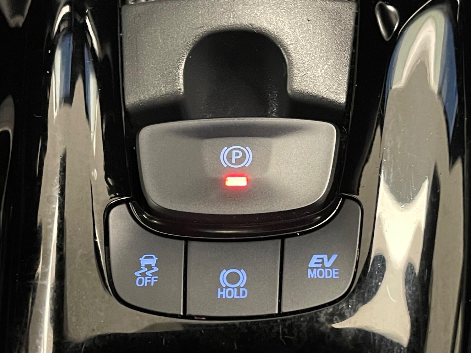 Used Toyota C-HR 2022 for sale - 76388510: Photo 20