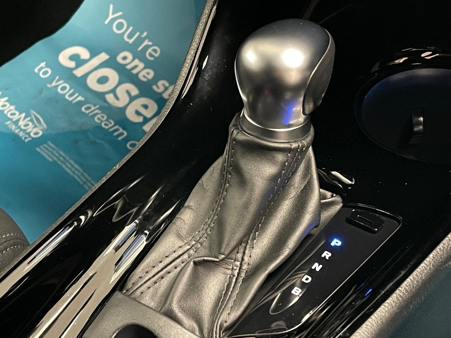 Used Toyota C-HR 2022 for sale - 76388510: Photo 8