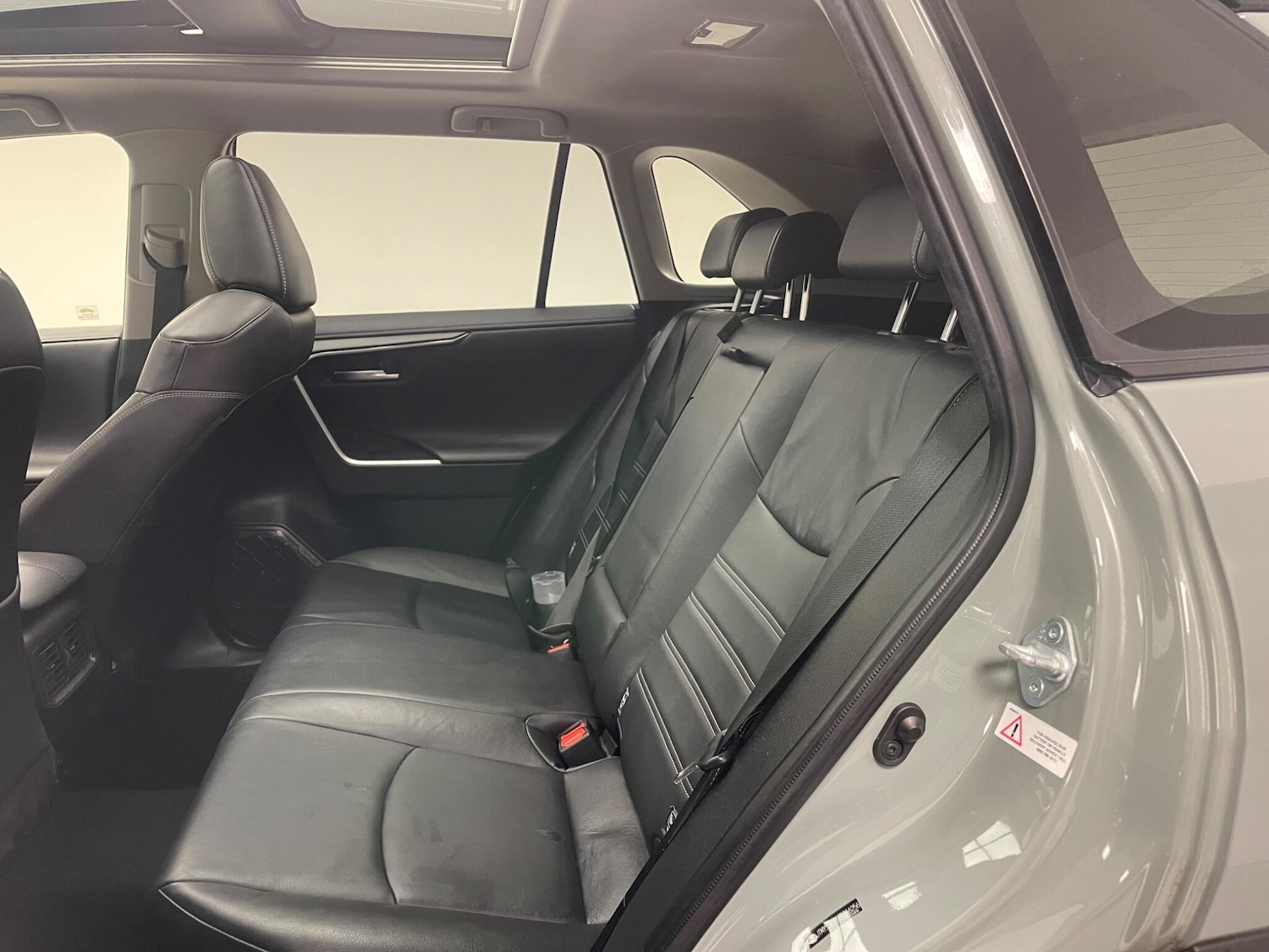 Used Toyota RAV4 2021 for sale - 76326789: Photo 13