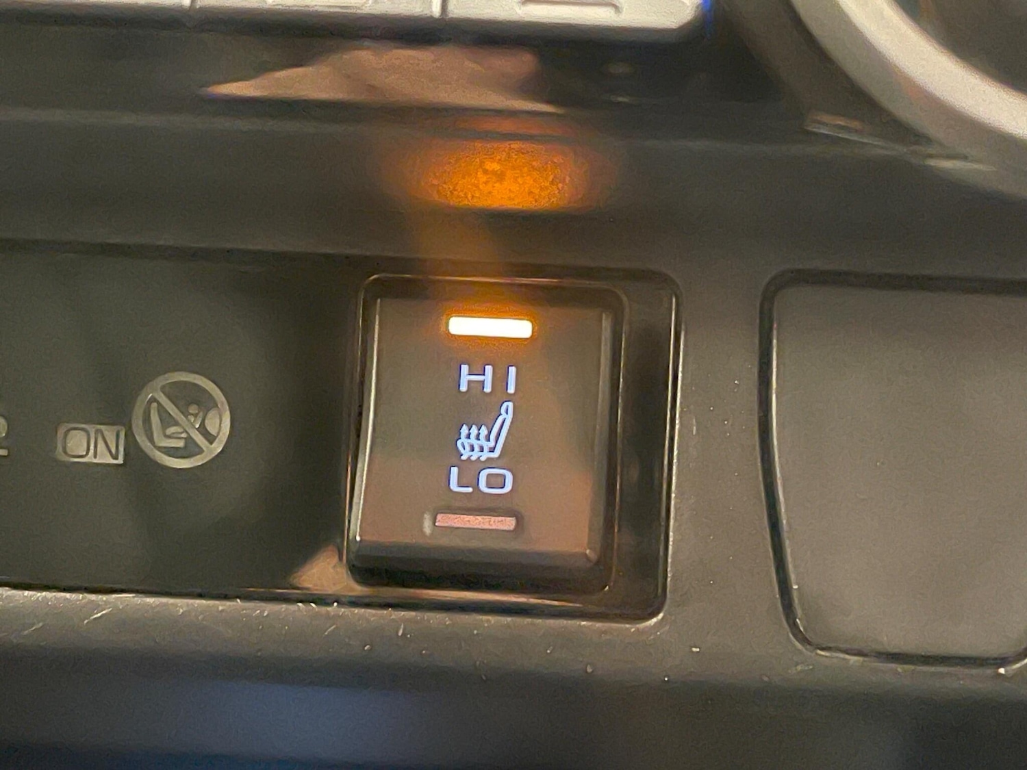 Used Toyota RAV4 2021 for sale - 76326789: Photo 15