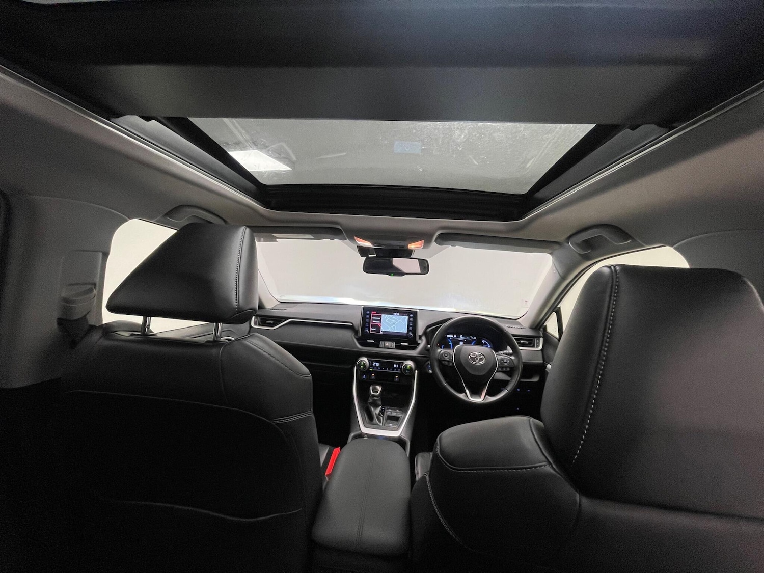 Used Toyota RAV4 2021 for sale - 76326789: Photo 23