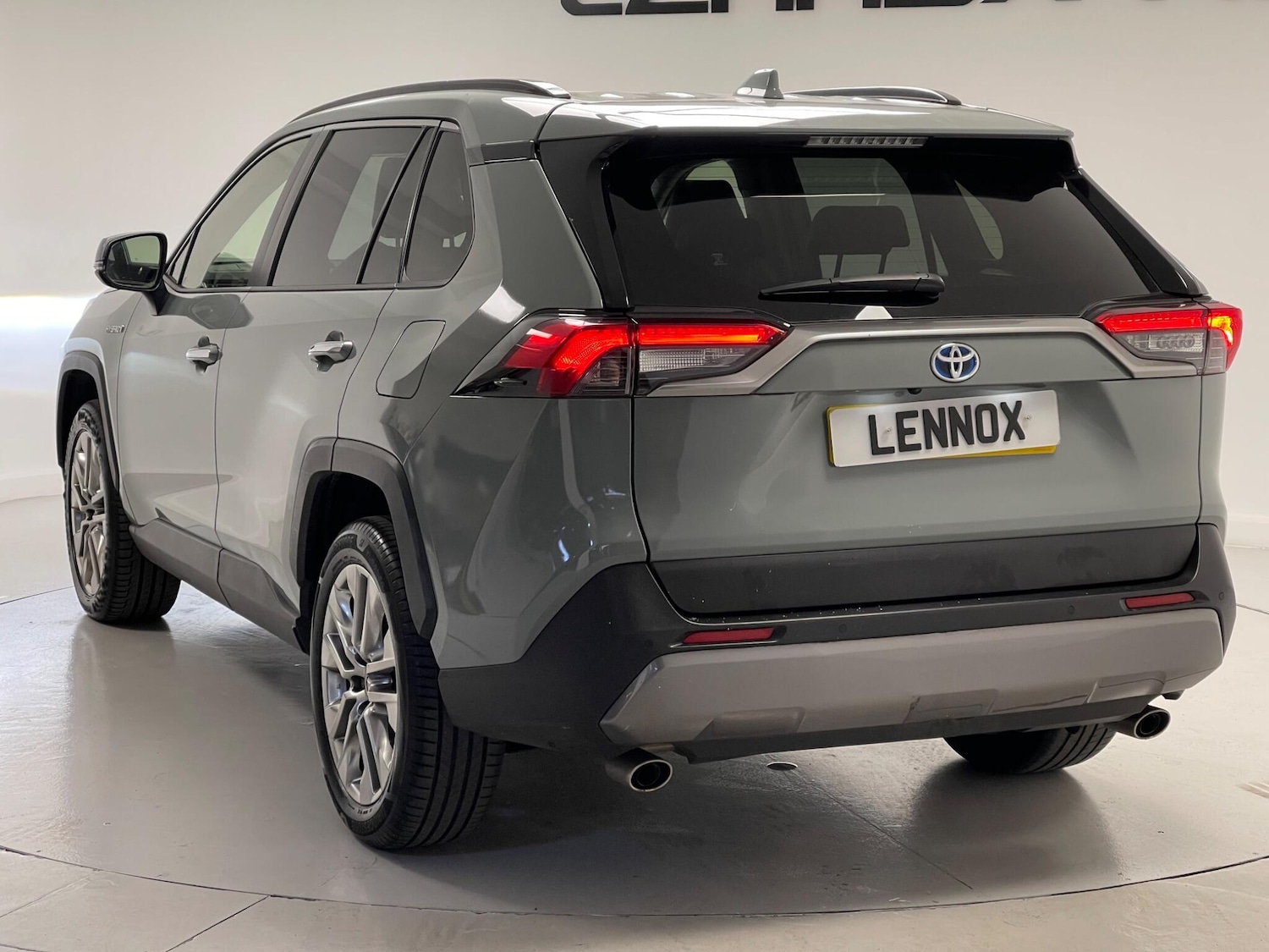 Used Toyota RAV4 2021 for sale - 76326789: Photo 4