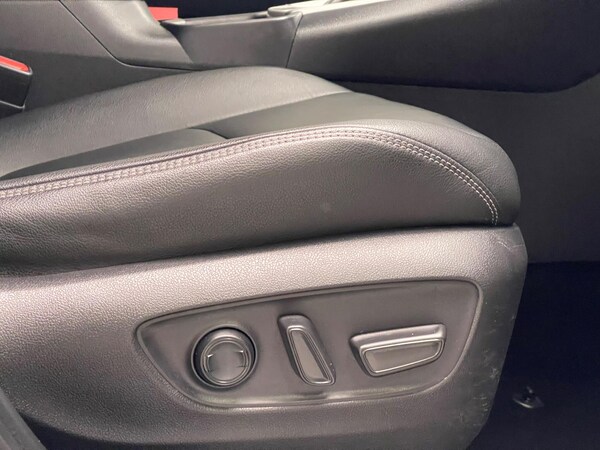 Used Toyota RAV4 2021 for sale - 76326789: Photo 43