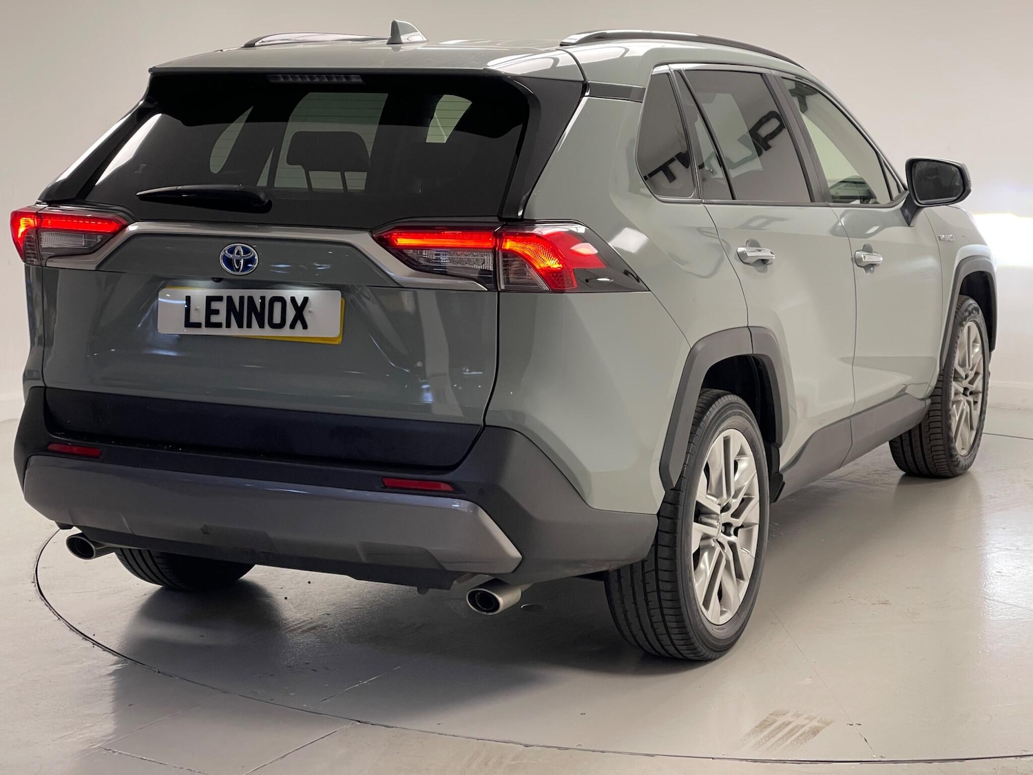 Used Toyota RAV4 2021 for sale - 76326789: Photo 6