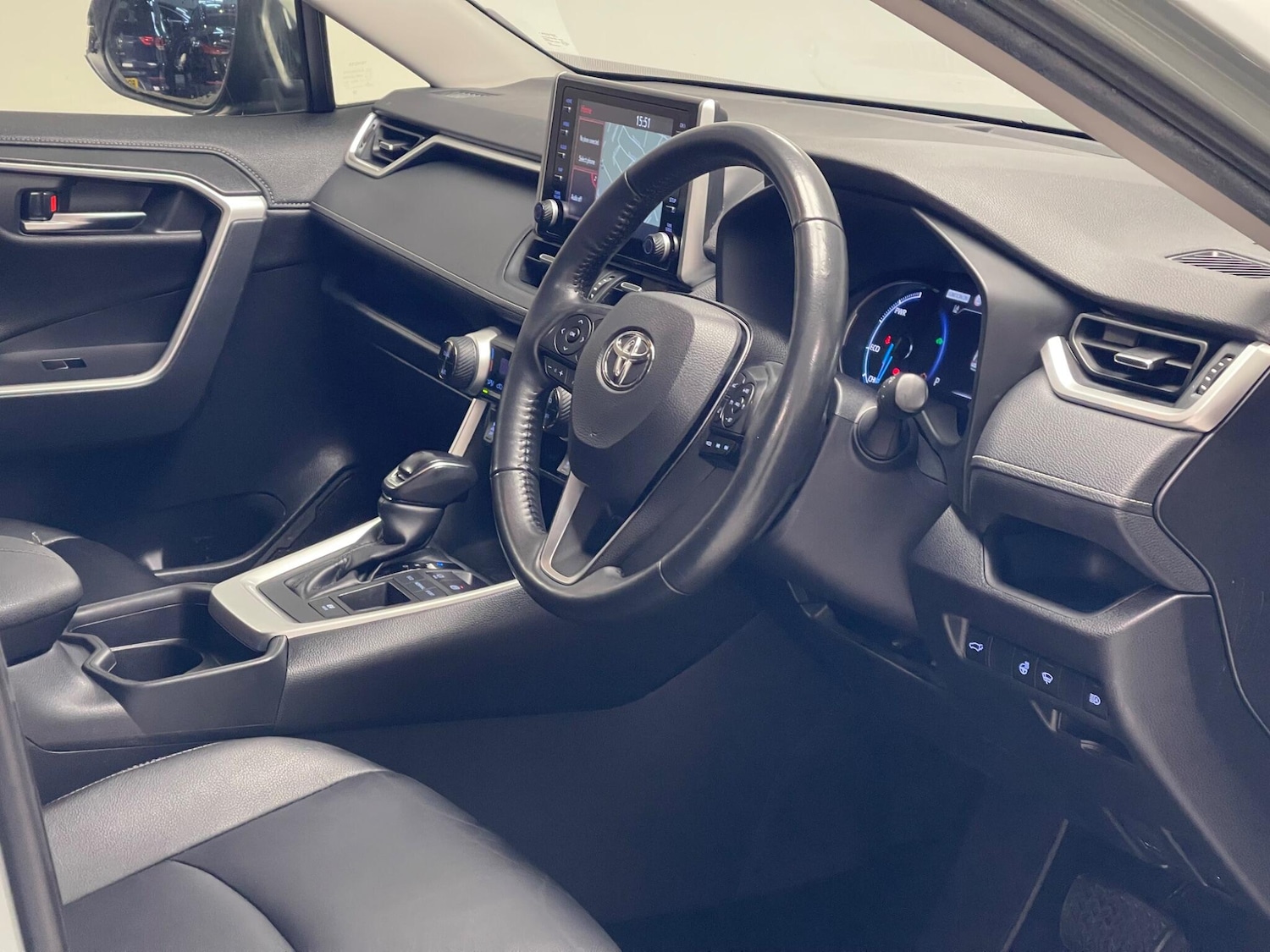 Used Toyota RAV4 2021 for sale - 76326789: Photo 7