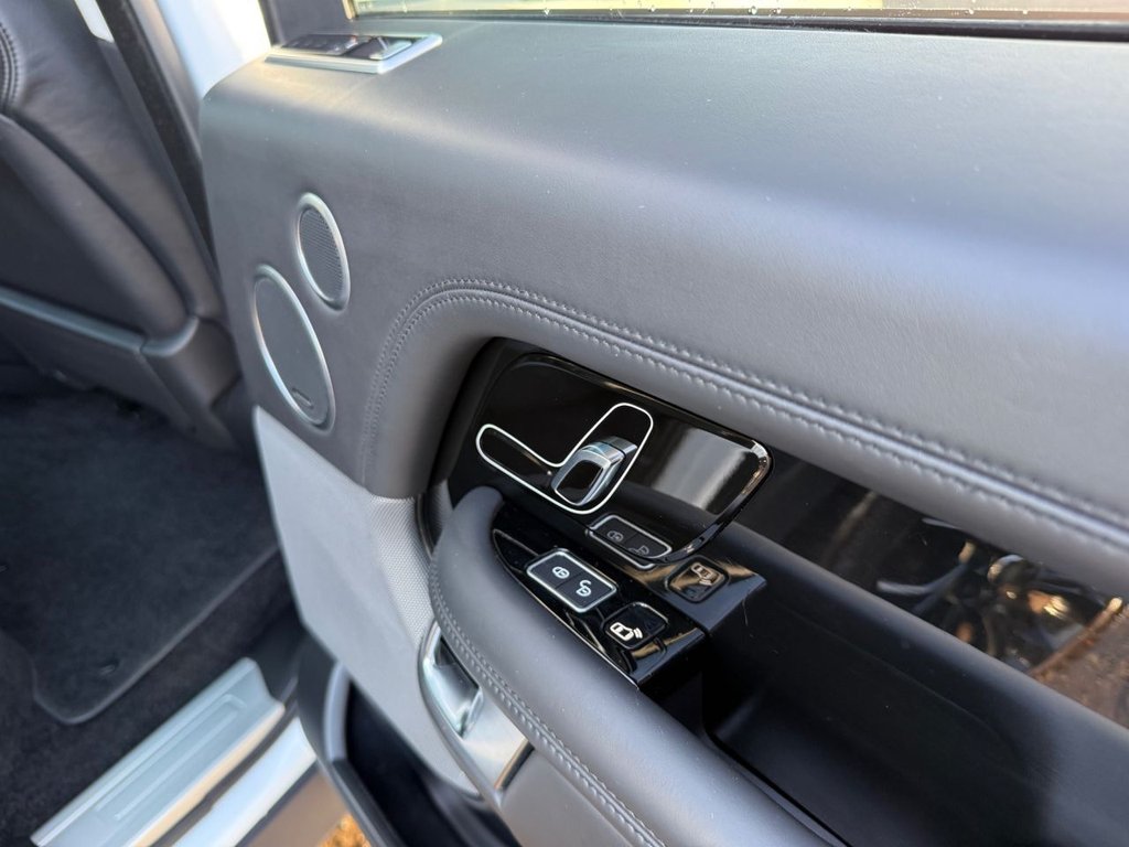 Used Land Rover Range Rover 2019 for sale - 77205396: Photo 47