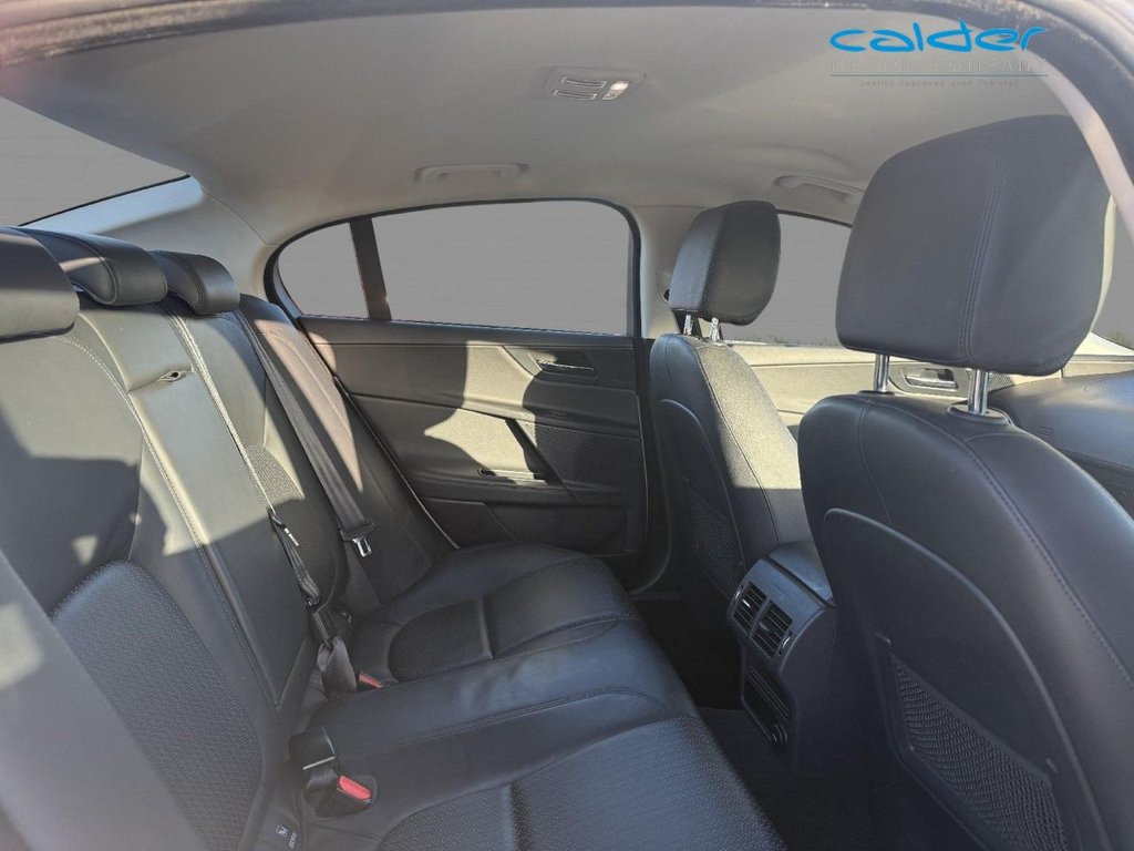 Used Jaguar XE 2015 for sale - 76783364: Photo 31