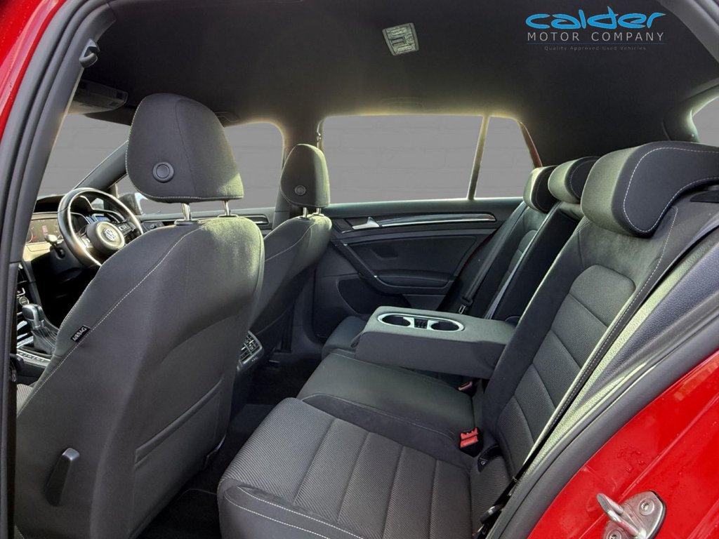 Used Volkswagen Golf 2018 for sale - 76520390: Photo 33