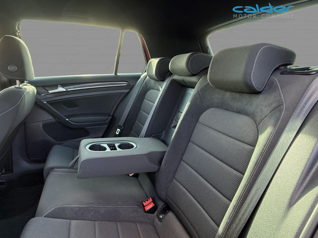 Used Volkswagen Golf 2018 for sale - 76520390: Photo 34