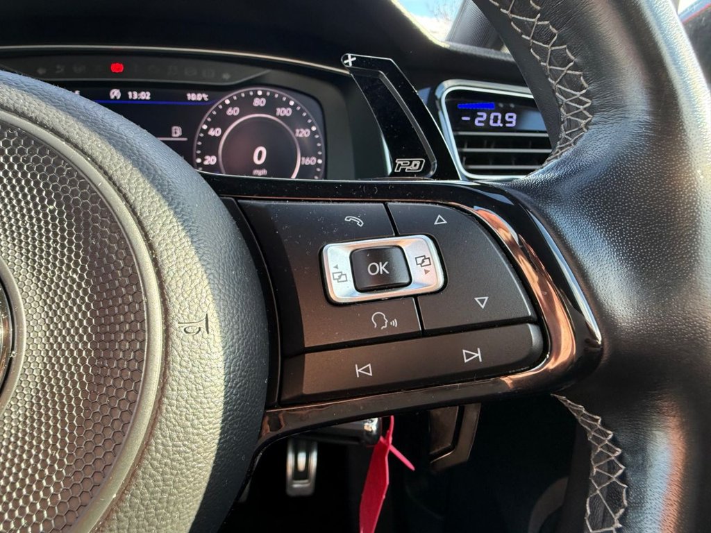 Used Volkswagen Golf 2018 for sale - 76520390: Photo 39