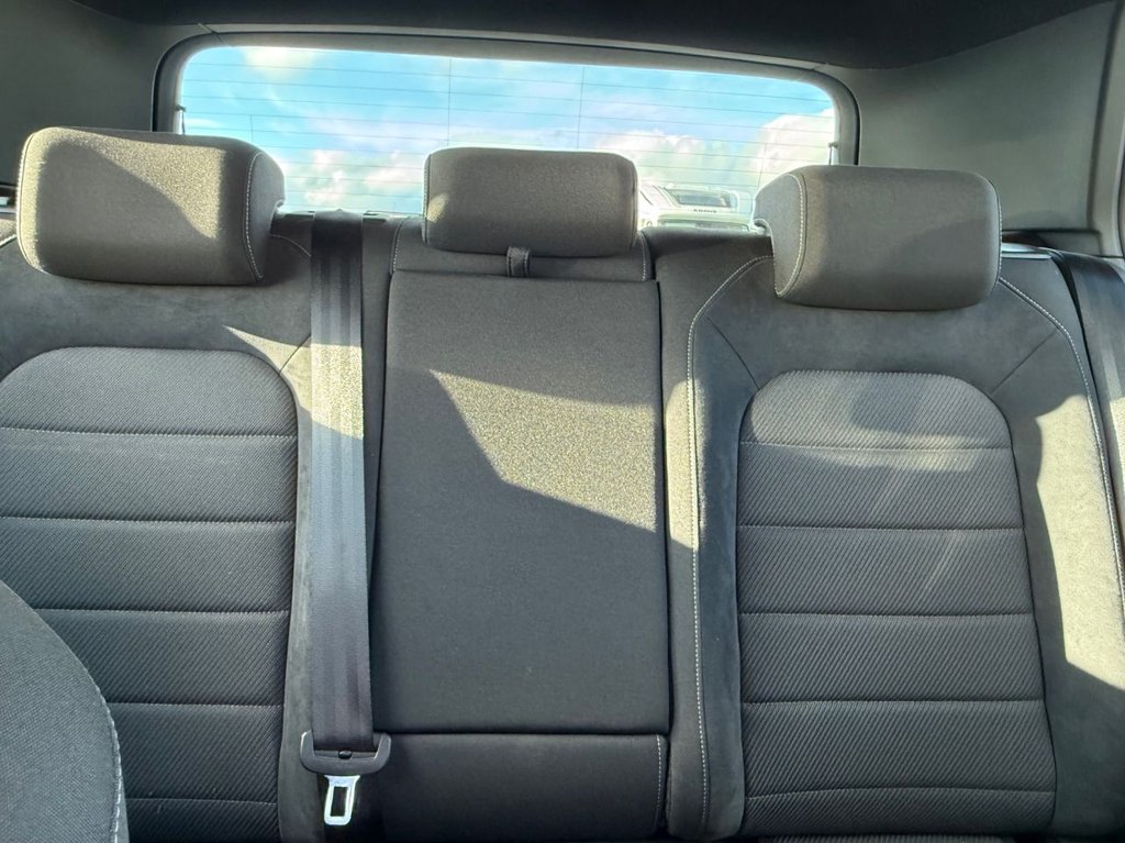 Used Volkswagen Golf 2018 for sale - 76520390: Photo 46