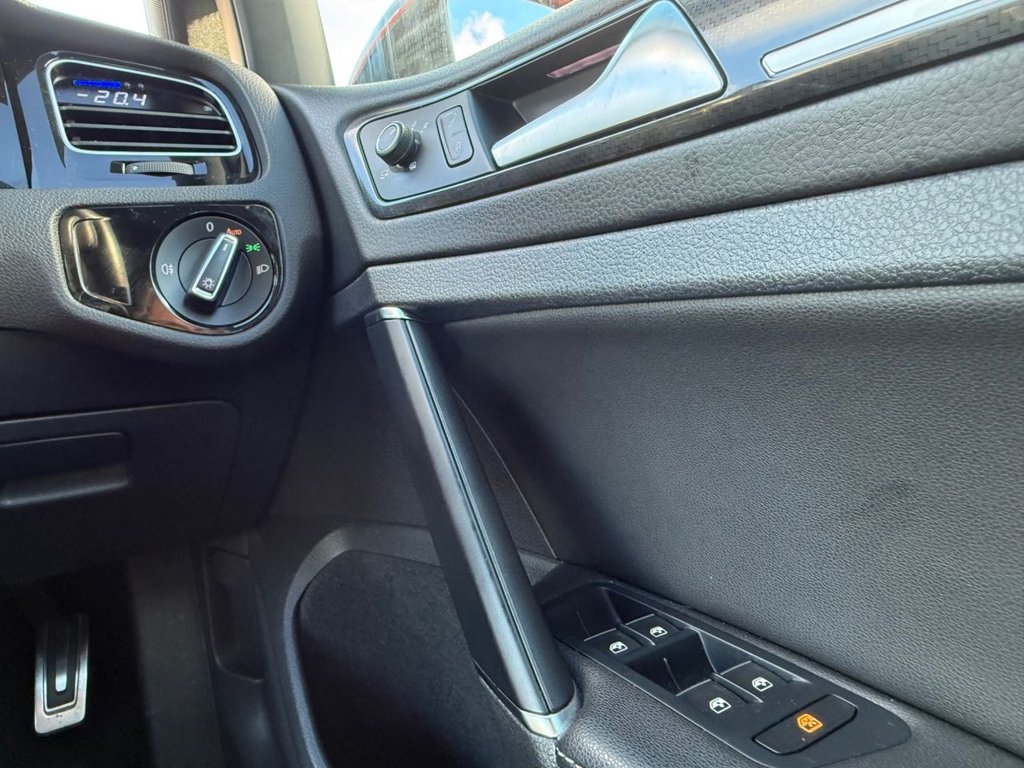 Used Volkswagen Golf 2018 for sale - 76520390: Photo 47