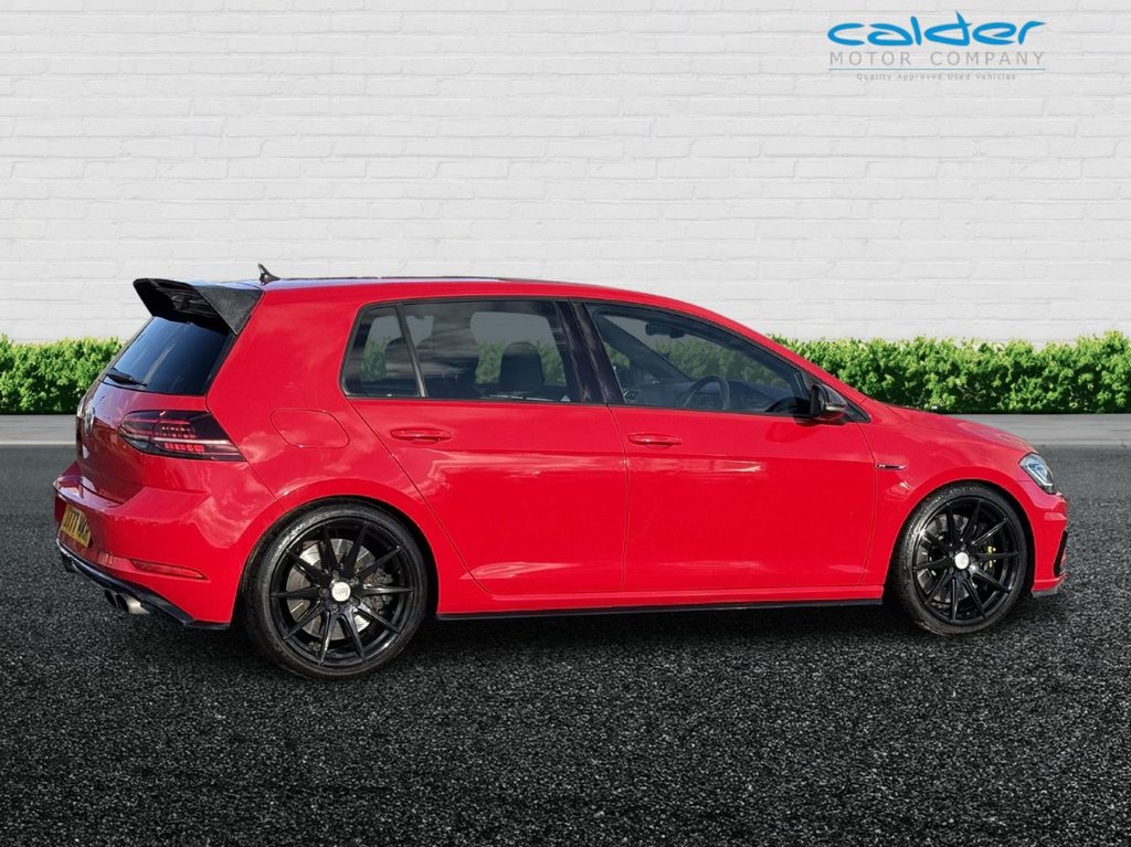 Used Volkswagen Golf 2018 for sale - 76520390: Photo 9