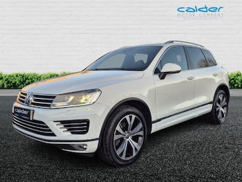 Used Volkswagen Touareg 2015 for sale - 76962557: Photo