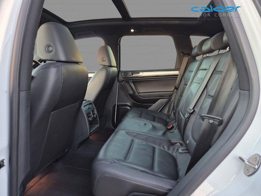 Used Volkswagen Touareg 2015 for sale - 76962557: Photo 46