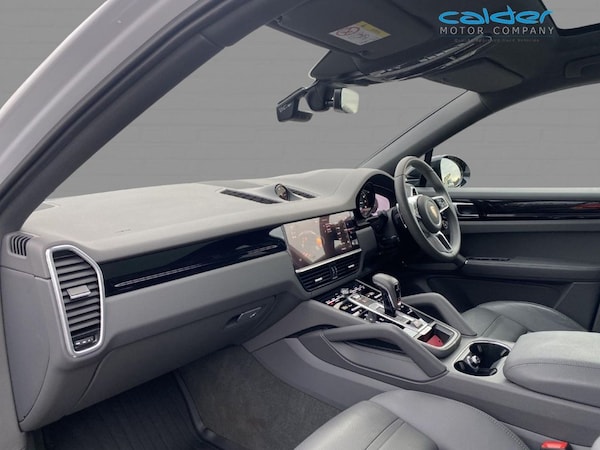 Used Porsche Cayenne 2023 for sale - 75307801: Photo 18