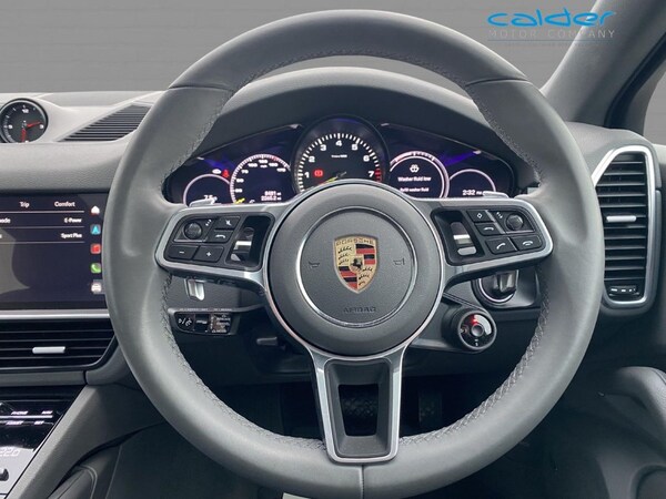 Used Porsche Cayenne 2023 for sale - 75307801: Photo 30