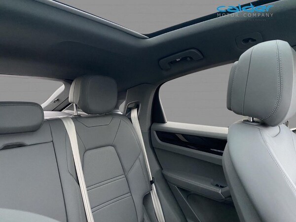 Used Porsche Cayenne 2023 for sale - 75307801: Photo 40