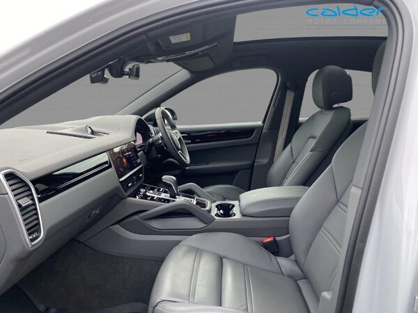 Used Porsche Cayenne 2023 for sale - 75307801: Photo 6